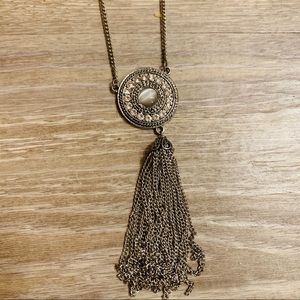 🌞2 for $20🌞 Francesca’s Silver Tassel Necklace